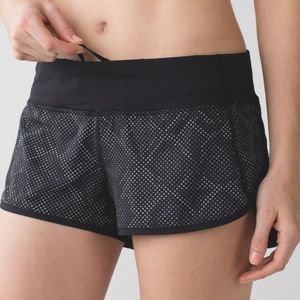 Lululemon Speed Short Ravish Reptile Silver Black